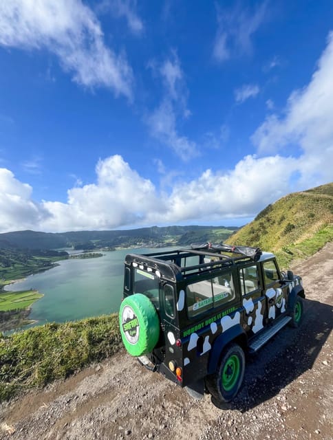 Private Jeep 4x4 Tour - Visiting the Gorreana and Porto Formoso Tea Plantations