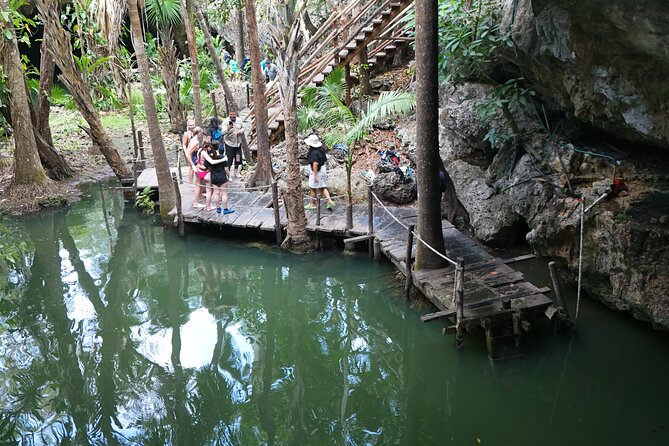 Private Jeep Cenotes Expedition in Cozumel - Savoring Regional Cuisine at Playa San Martin