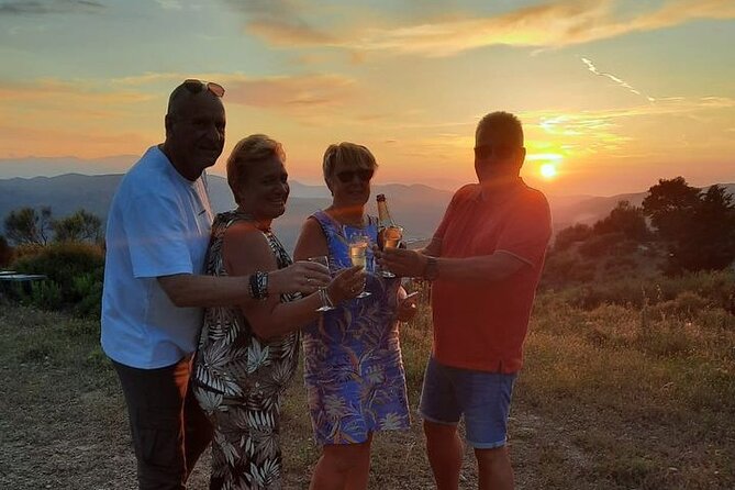 PRIVATE Jeep Safari 4x4 SUNSET with Dinner in Mountains CRETE - Exploring Mochos and Savoring a Mountain Village Dinner
