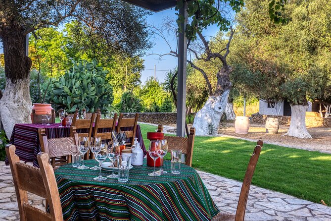 Private: Jeep Safari in 2 Wineries and Samaria Gorge with Lunch - Key Points