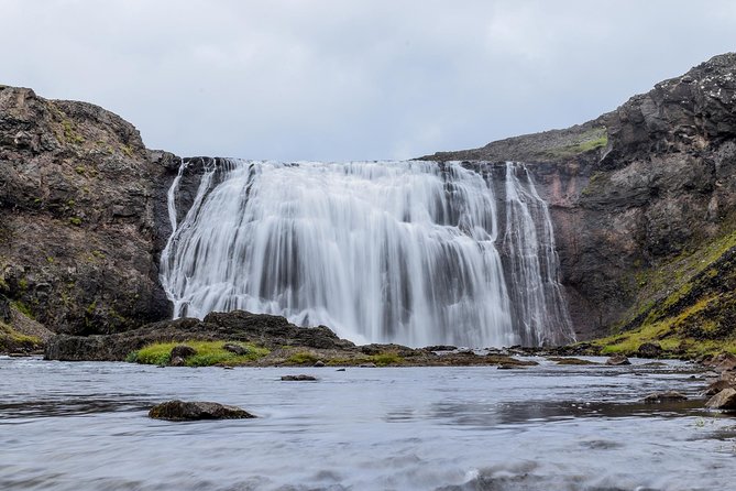 Private Jeep Tour - Game of Thrones experience - Experience the Fascinating Waterfalls of Thorufoss and Game of Thrones