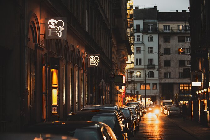 Private Jewish Heritage Tour of Budapest with Local Expert - Exploring Kazinczy Streets Vibrant Atmosphere