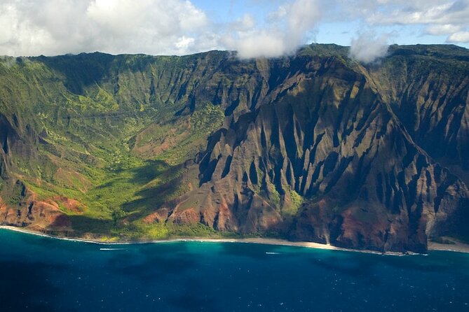 Private Kauai Airplane Tour: Na Pali Coast, Waterfalls & More - Best Suitability and Recommendations