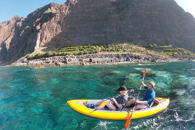 Private Kayak Tour in Câmara de Lobos - Key Points