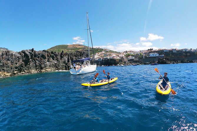 Private Kayak Tour in Câmara de Lobos - Booking and Cancellation Policies