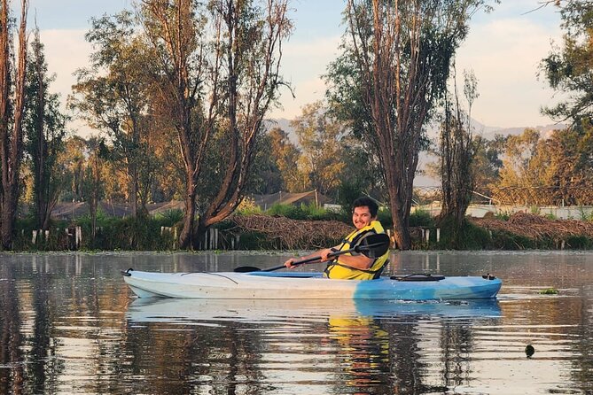 Private Kayak tour through the canals of Xochimilco - Exploring Xochimilco’s Little-Travelled Canals by Kayak