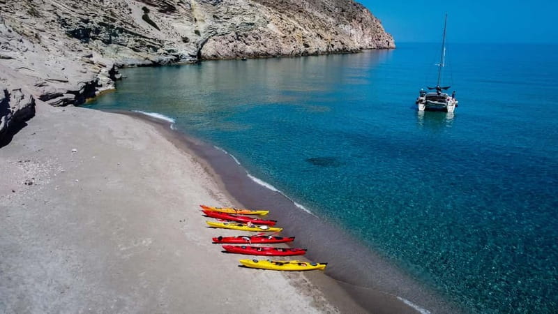 Private Kayaking Tour to the secrets of Milos - The Itinerary: Exploring Tsigrado and Gerakas Beaches