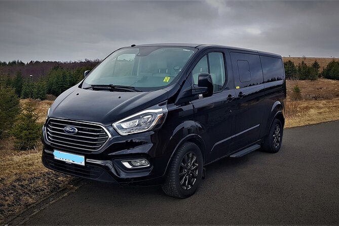 Private Keflavik Airport Transfer (One Way) - Eco-Friendly Commitment with Carbon Offset Program