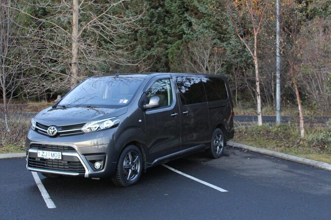 Private Keflavik Airport Transfer (Round trip) - What Makes This Keflavik Airport Transfer Stand Out