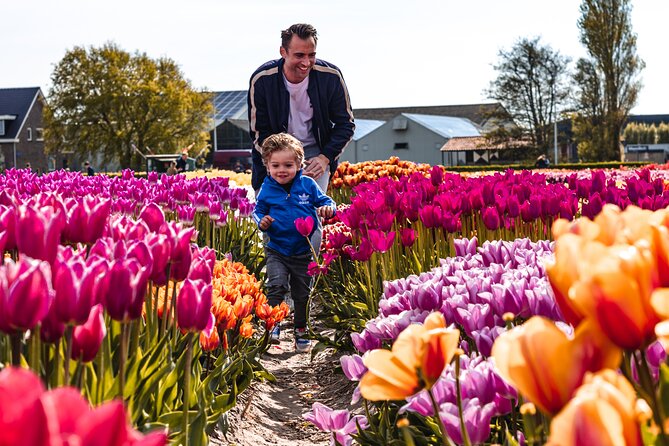 Private Keukenhof, Gardens, Windmills, cheese tour from Amsterdam - Dutch Wooden Shoe Making and Souvenir Shopping