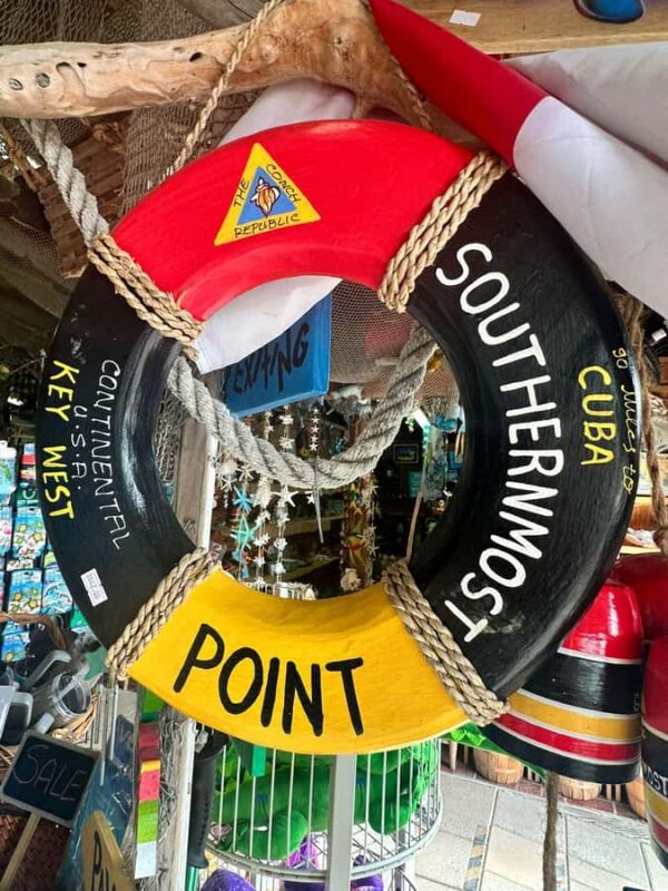 Private Key West Tour in French - Exploring Duval Street: The Heart of Key West