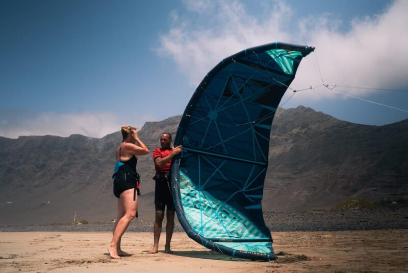 PRIVATE KITESURF LESSONS - Key Points