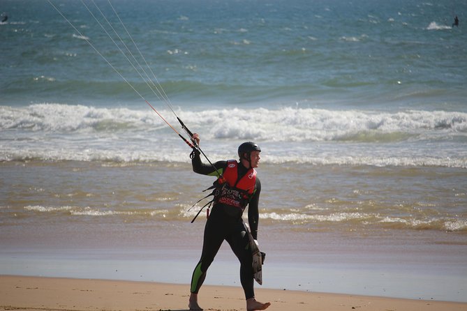 Private Kitesurfing Class - Private Kitesurfing Class in Lisbon Offers Personalized Instruction and Flexibility