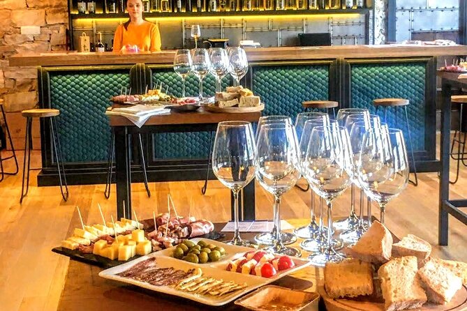 Private Korcula wine tour and tasting - Exploring the Village of Smokvica and Its Vineyards