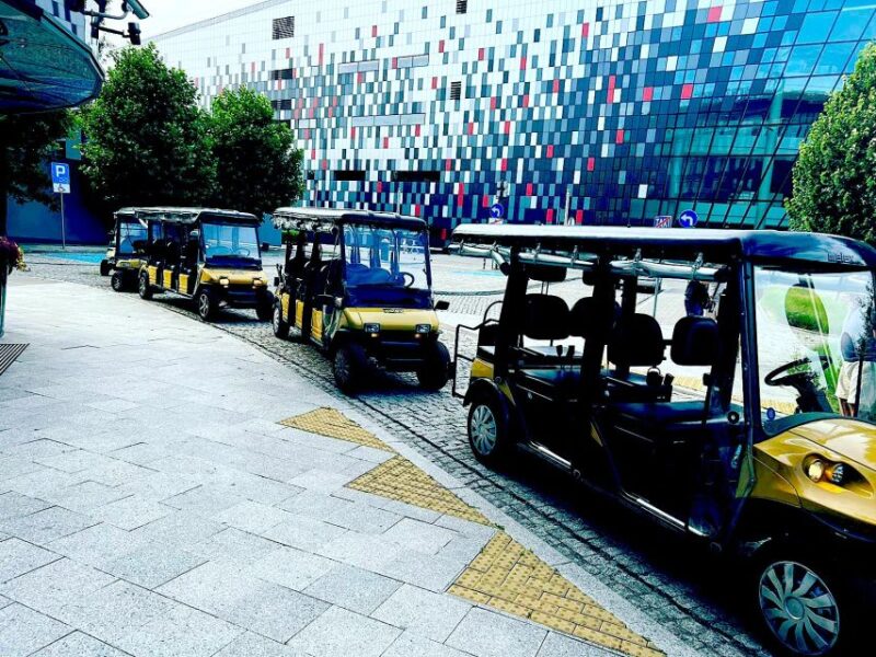 Private Krakow Old Town golf cart tour with audio-guide - Photo Opportunities and Inside Access