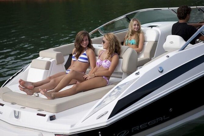 Private Lake Como Boat Tour with Captain Exclusive Scenic Cruise - Sunset Aperitivo and Scenic Views