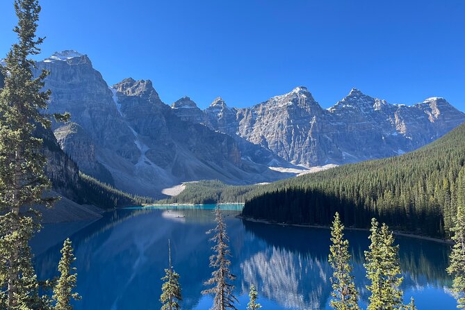 Private Lake Louise, Moraine, Minnewanka Tour from Banff Canmore - Key Points
