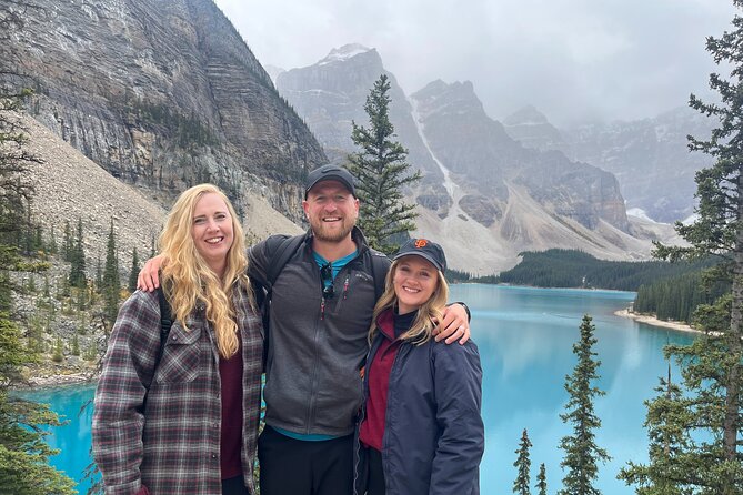 Private Lake Louise, Moraine, Minnewanka Tour from Banff Canmore - Iconic Views at Lake Louises Quiet Vantage Points