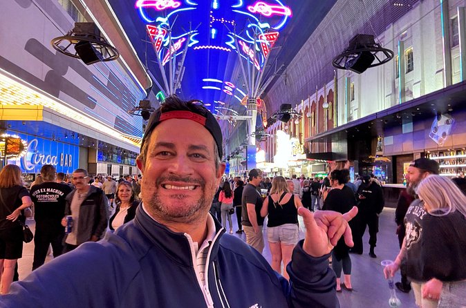 Private Las Vegas Movie Locations Tour - Exploring the "Rain Man" and "The Hangover" Hotspots