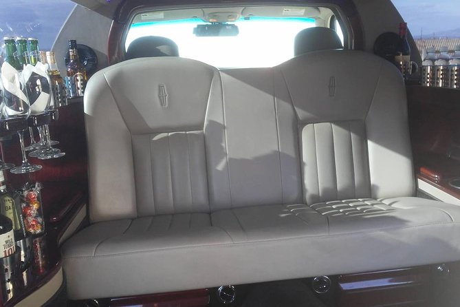 Private limo 4-Hour Tour: Hollywood, Santa Monica and Venice - Key Points