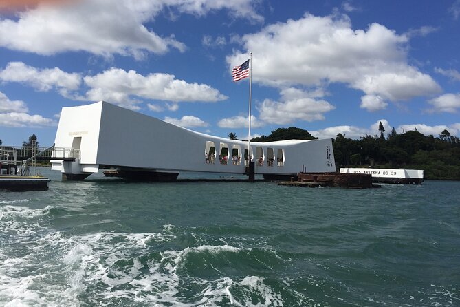 Private "Limousine" USS Arizona Memorial & Cultural Honolulu Tour - Key Points