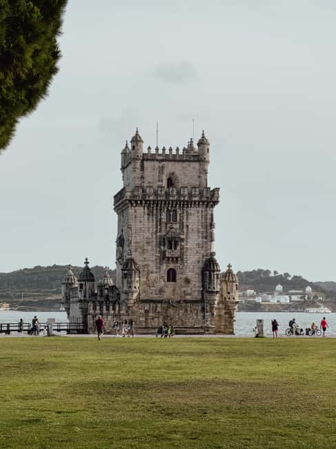 Private Lisbon City, Belém Tour & Special Souvenir Shopping - Practical Details and Logistics