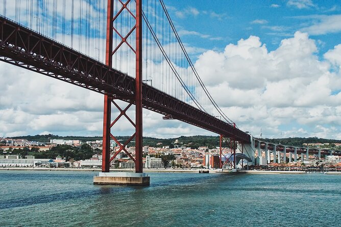 Private Lisbon Wine Tasting Trip to the Setubal Region with Hotel Pick-Up - The Scenic Drive and Cultural Landmarks Along the Way