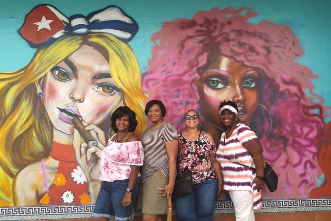 Private Little Havana Cuban Guide, Museum Food Art live music - Key Points