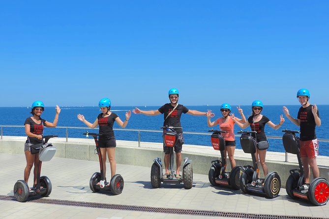 Private Live Guided Barcelona Segway Tour - 180 min - Relaxing Break in Parc de la Ciutadella