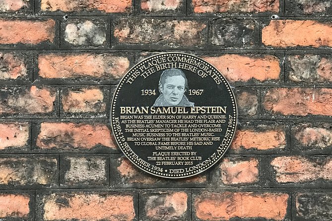 Private Liverpool Culture Walking Tour, Ghosts & Two Cathedrals. - Discovering the Haunted St James Cemetery