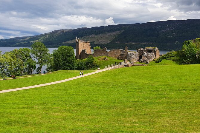 Private Loch Ness & Highland Adventure Guided Tour - The Three Sisters and Scenic Mountain Vistas