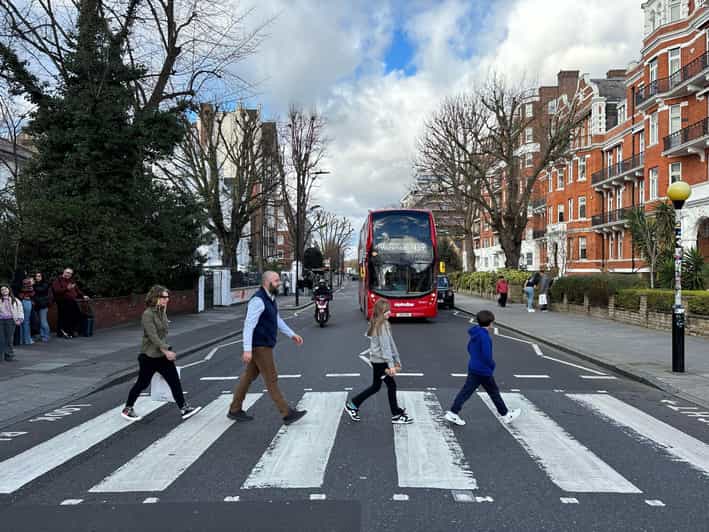 Private London Beatles Taxi Tour with Local Guide - Visiting the Beatles’ London Homes