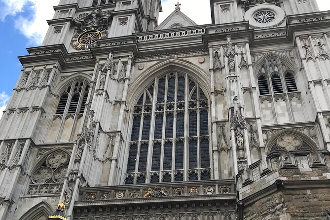 Private London Tours by Experienced Guide in New London Taxi - The Sum Up: A Flexible and Eco-Friendly Way to See London