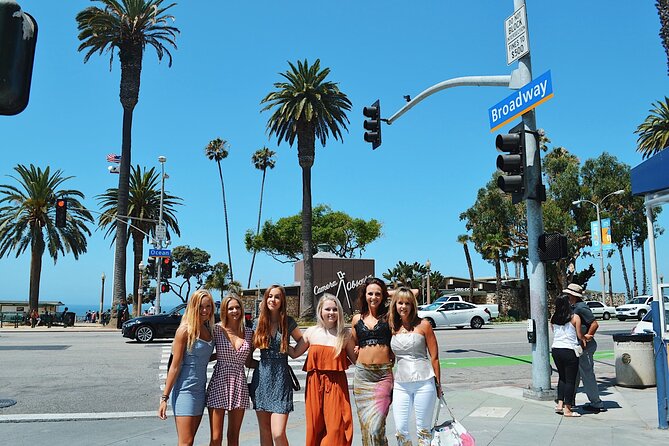 Private Los Angeles Photoshoot in Sunny Santa Monica with Personal Photographer - Explore Santa Monica’s Recreational and Cultural Hotspots