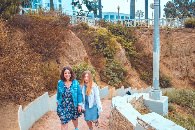 Private Los Angeles Photoshoot in Sunny Santa Monica with Personal Photographer - Booking and Practical Details