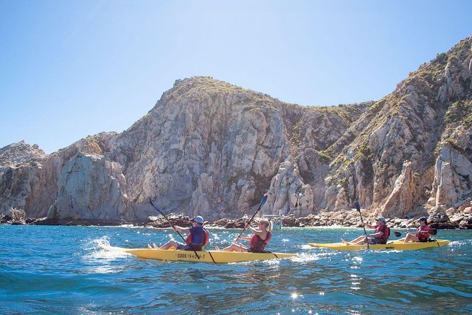 Private Los Cabos Arch & Playa del Amor tour by Glass bottom kayak - Timing, Crowds, and Weather Considerations
