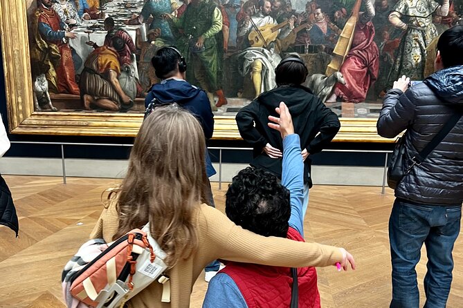 Private Louvre Tour in Paris for Kids and Families - Discovering Major Artworks with a Kid-Friendly Guide