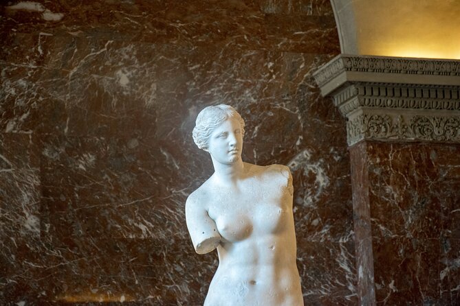 Private Louvre Tour  The Essentials and More with Expert Guide - Considerations and Limitations