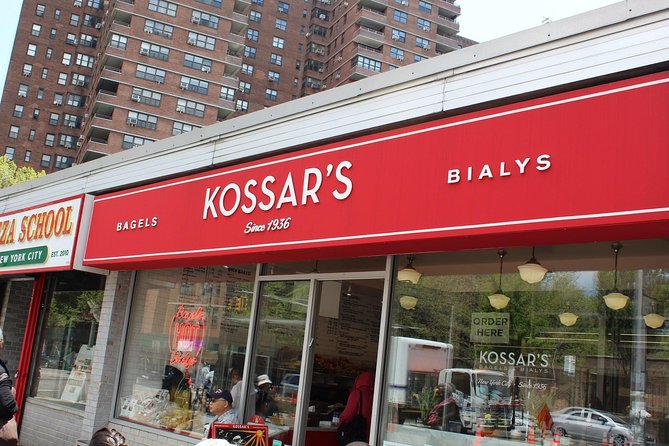 Private Lower East Side Food and Neighborhood Tour - Learning at the University Settlement House