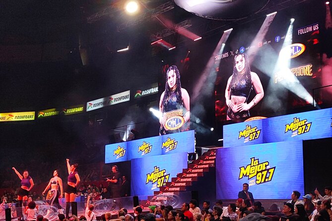 Private Lucha Libre tour + Mezcal or Mexican candy tasting - All-Inclusive Experience with Transportation and Souvenirs