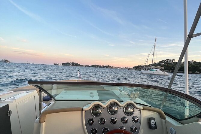 Private Luxury Boat Tour of the Beautiful Riviera Nice / Monaco - Scenic Stops at Saint-Jean-Cap-Ferrat and Its Beaches