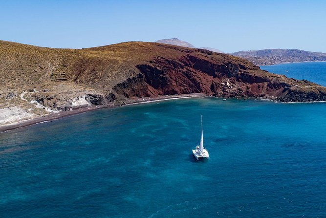 Private Luxury Caldera Cruise with a rich BBQ meal and Open Bar! - Who Should Book This Cruise