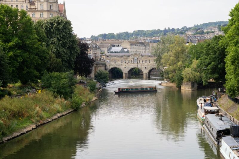 Private Luxury Day Tour of Stonehenge and Bath from Oxford - Visiting the Royal Crescent and Bath’s Architectural Highlights