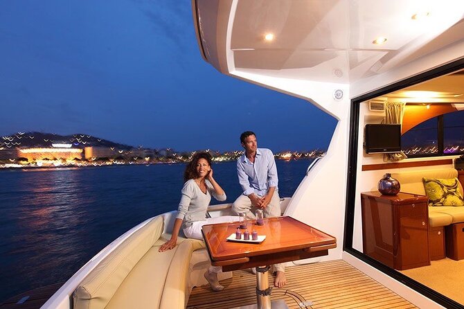 Private Luxury Motor Boat 6 & 8 Hour Full Day Charter - Gourmet Lunch and Unlimited Drinks on Board