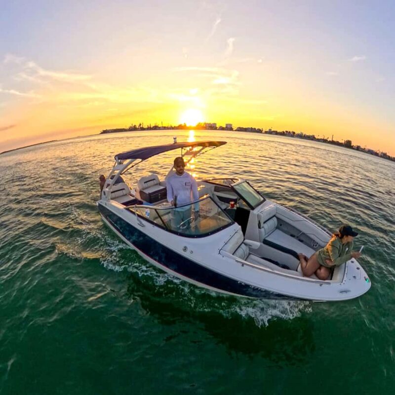 Private Luxury Sunset Boat Cruise - St Pete Beach - The Starting Point: Gulfport Marina and St. Pete Beach
