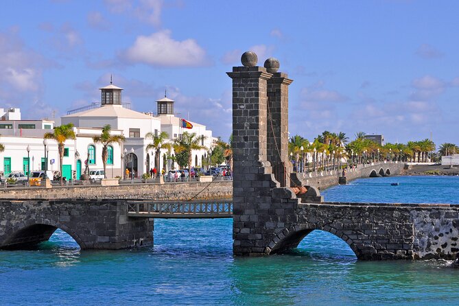 Private Luxury Tour: Best of Lanzarote Island w/ Hotel or Cruise Port pick-up - Key Points