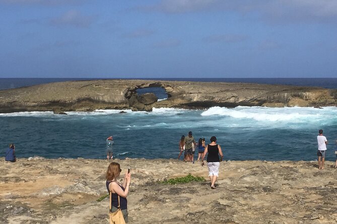 Private luxury tour of Oahu island - Strolling Through Historic Haleiwa Town