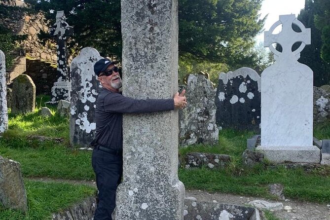 Private Luxury Tour of Wicklow, Glendalough & Powerscourt Gardens - The Guide’s Role in Enhancing the Experience