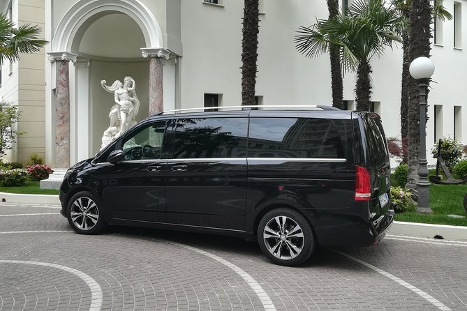 Private Luxury transfer from Como Lake to Venice (or viceversa) - The Experience Provider: Gentili Transfer