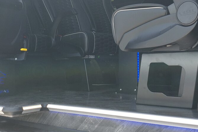 Private Luxury Transfer From/To Athens International Airport - Special Features and Extra Perks